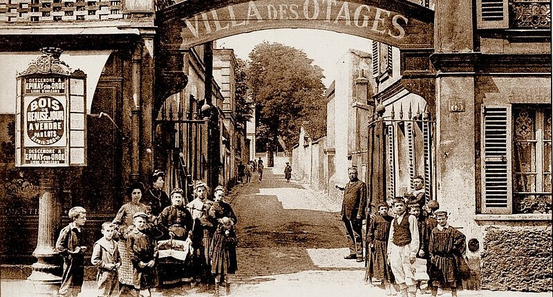 Commune de Paris 1871 - La villa des Otages vers 1900 (carte postale ancienne)